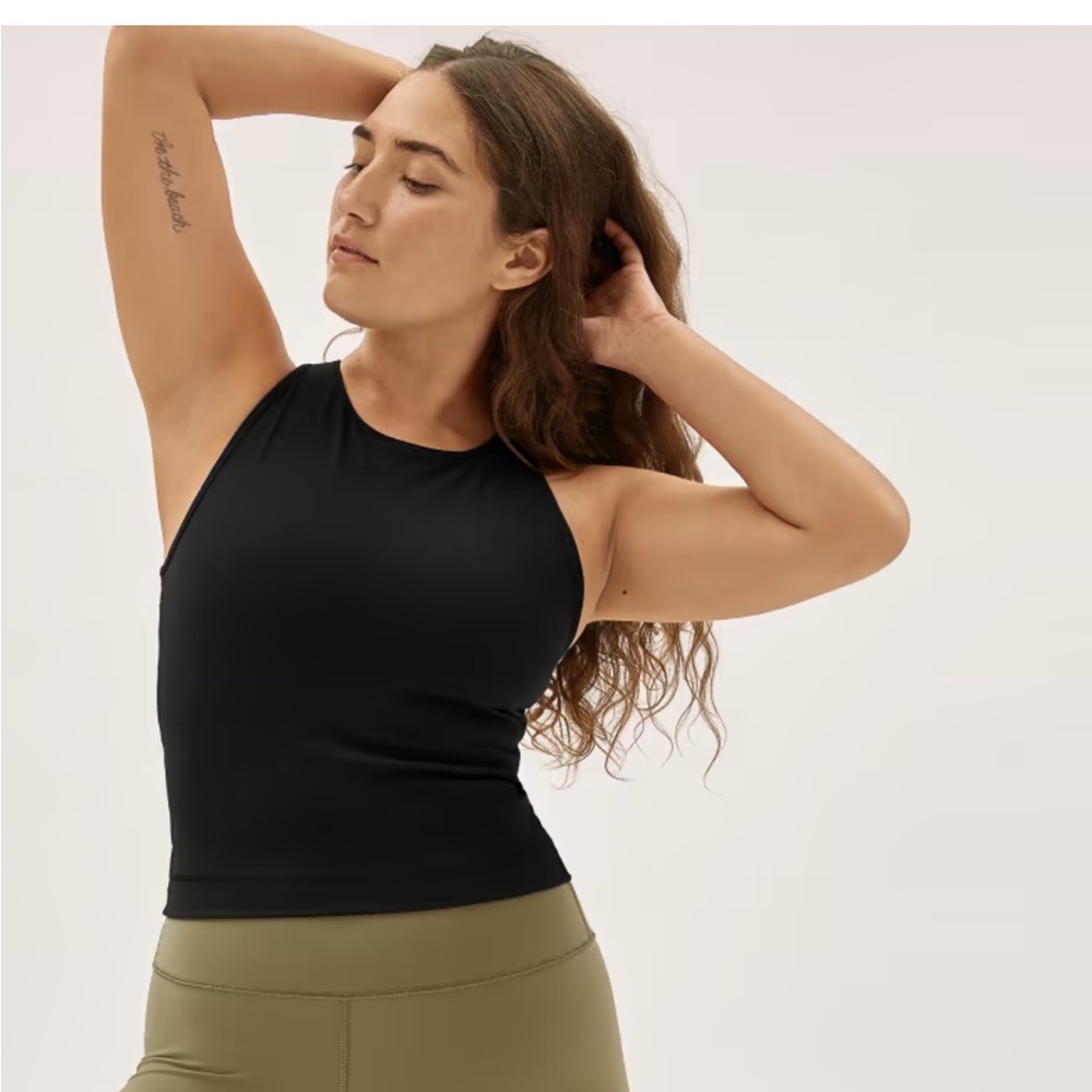 Everlane The Perform Tank